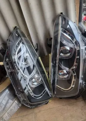 Highlander Headlight 2008 Led Type Set