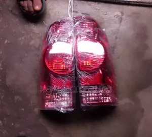 Rear Light Tacoma 2005 Set