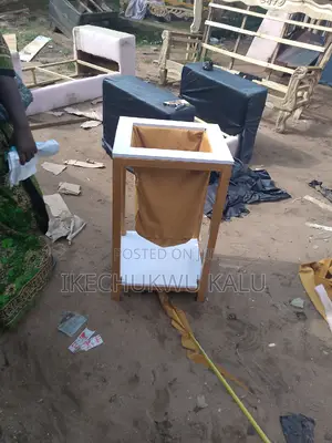 Pulpit White