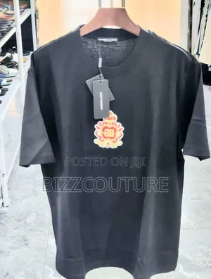 Original Dolce Gabbana T-Shirts Available in Store