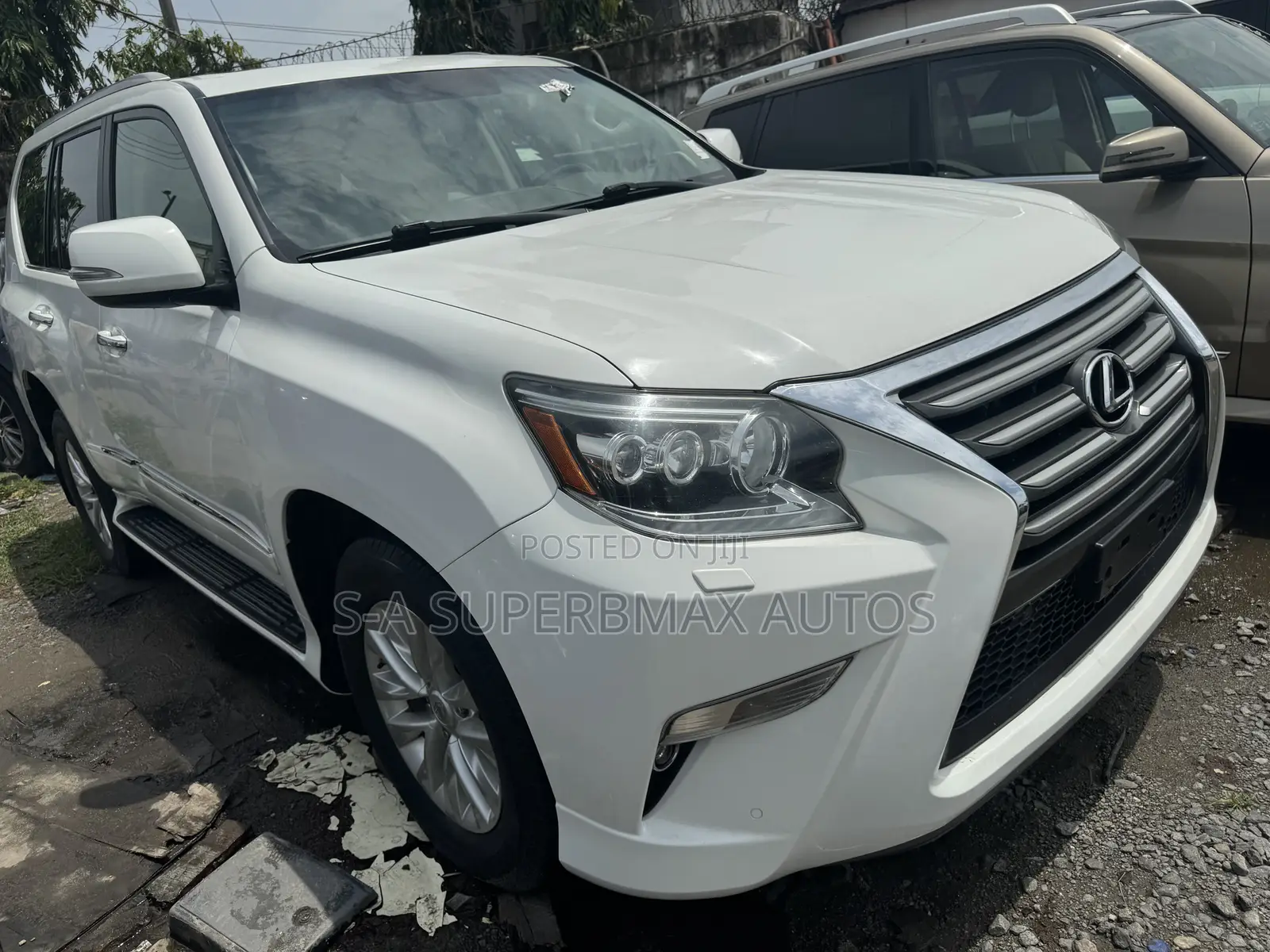 Lexus GX 460 Luxury 2015 White