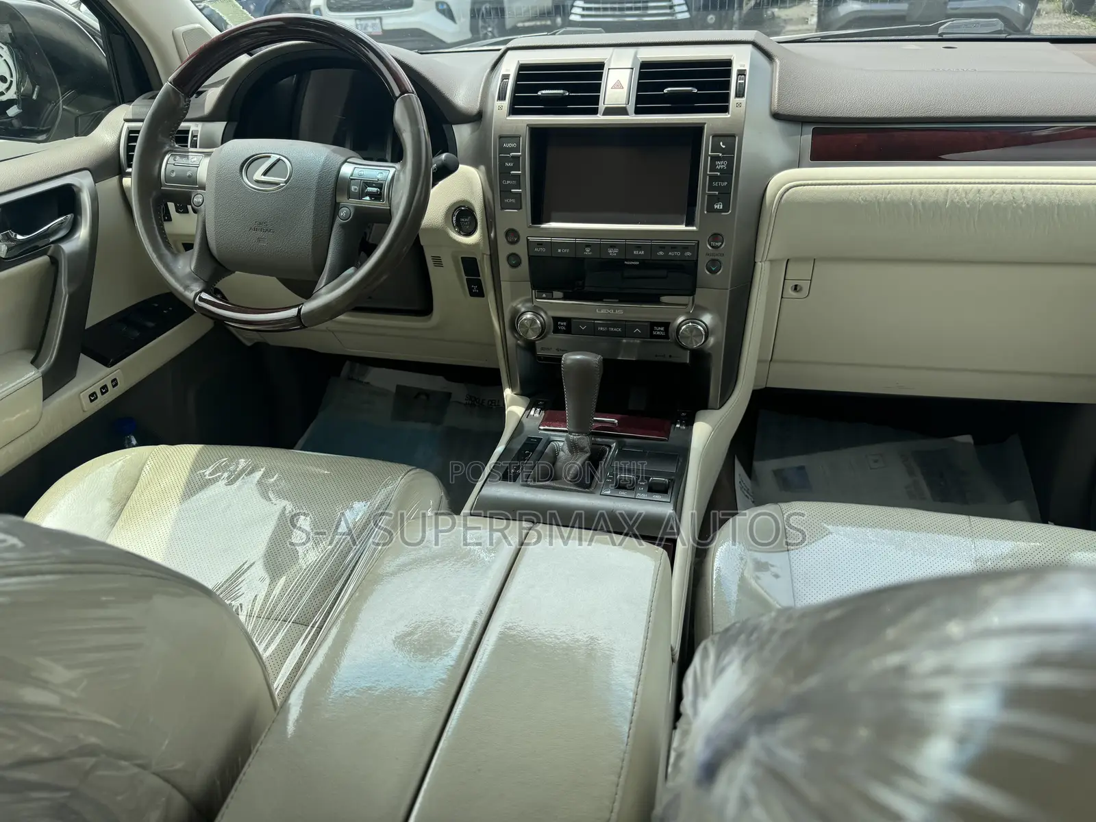 Lexus GX 460 Luxury 2015 White