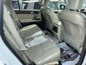 Lexus GX 460 Luxury 2015 White