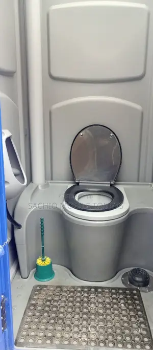 Clean and Convenient: Mobile Toilets for Any Occasion!