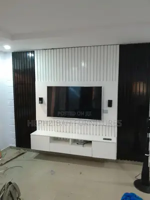 Multicoloured Wall Tv Console With Shelve