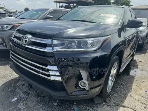 Toyota Highlander 2017 Black