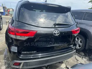 Toyota Highlander 2017 Black