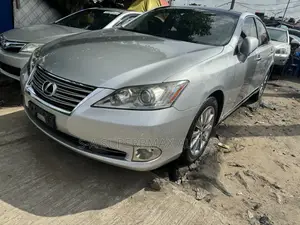Lexus ES 350 2011 Silver