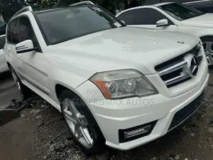 Mercedes-Benz GLK-Class 350 4MATIC 2010 White