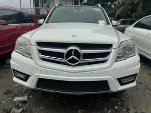 Mercedes-Benz GLK-Class 350 4MATIC 2010 White