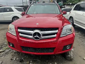 Mercedes-Benz GLK-Class 350 4MATIC 2011 Red