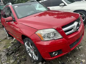 Mercedes-Benz GLK-Class 350 4MATIC 2011 Red