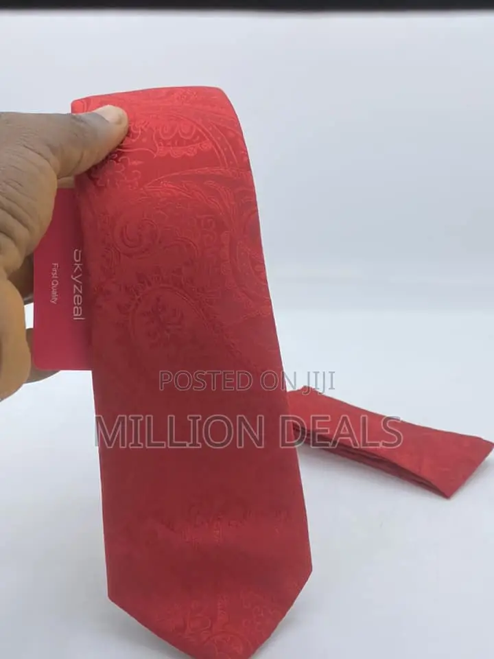Classic Unique Men's Tie N Pocket Square
