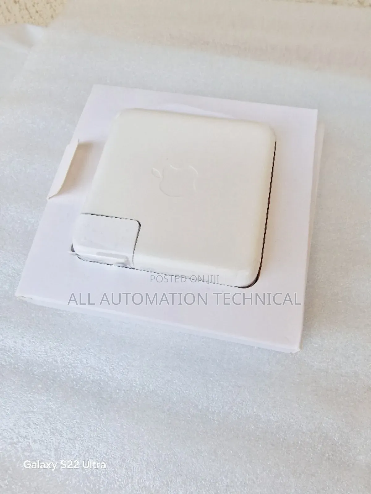 Apple 96W Usb-C Power Adapter for Mac Pro. 100% Original