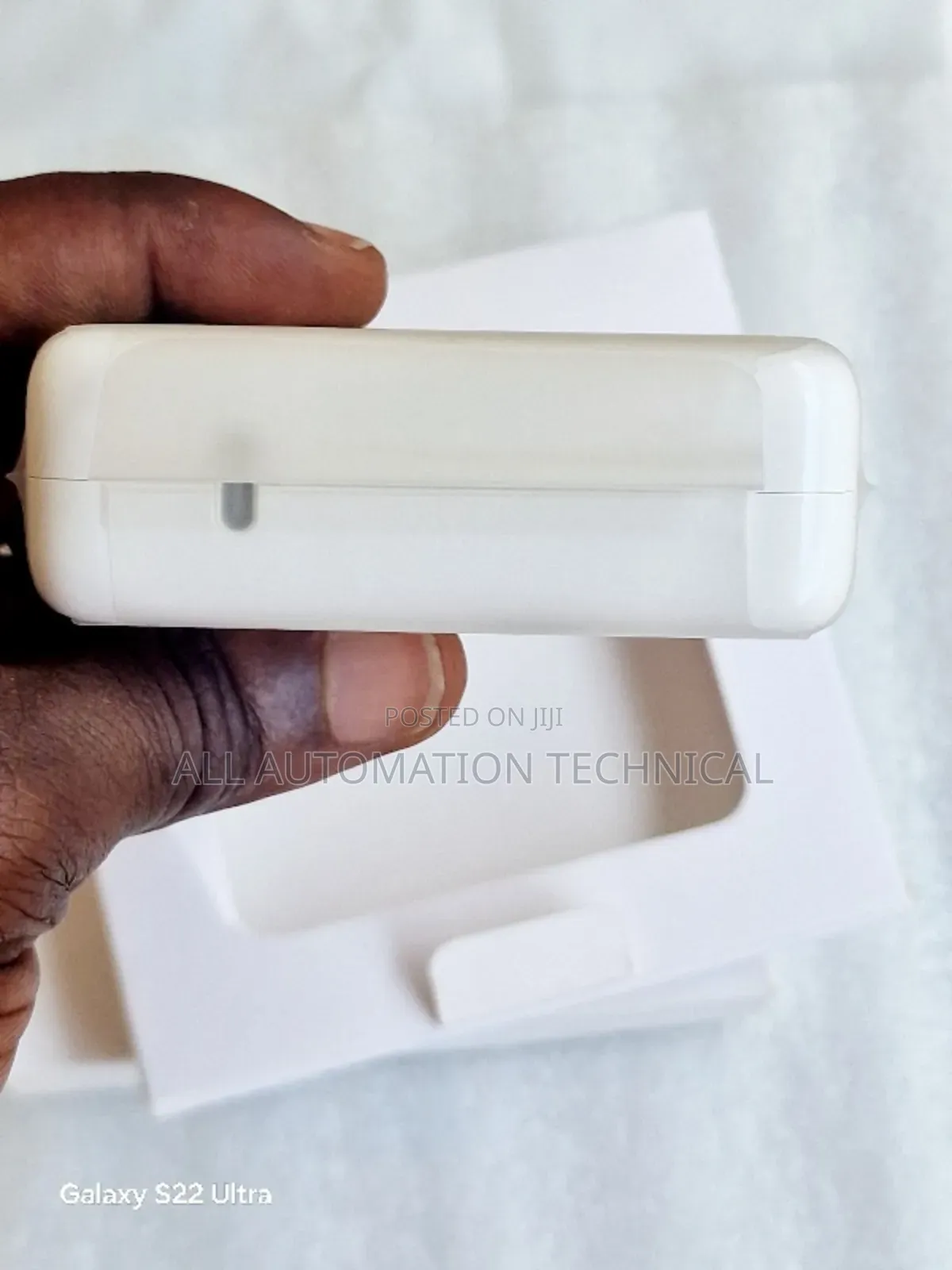 Apple 96W Usb-C Power Adapter for Mac Pro. 100% Original