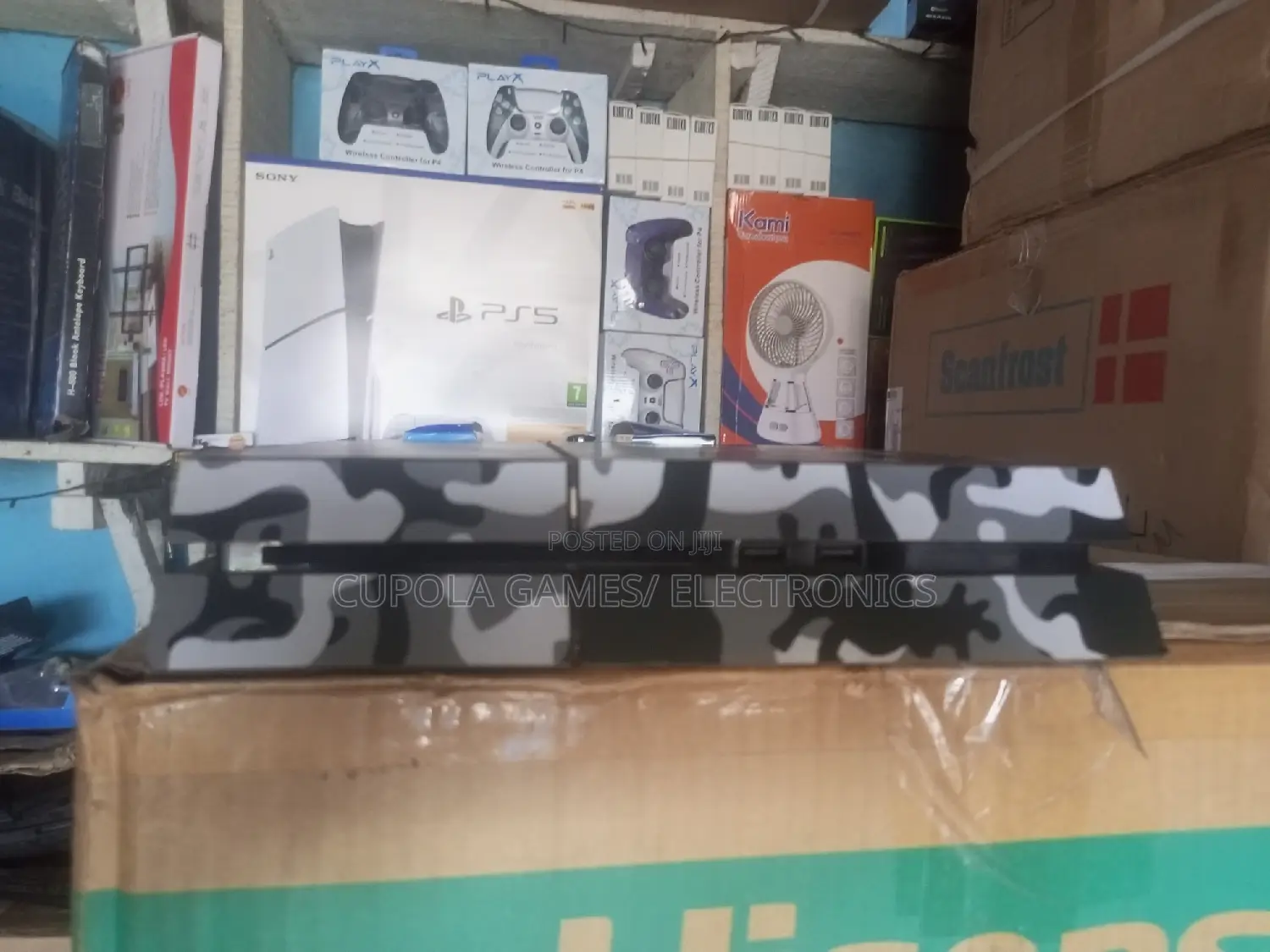 Ps4 Console, Hacked and Acccessorie