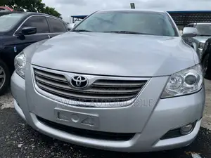 Toyota Camry 2011 Silver