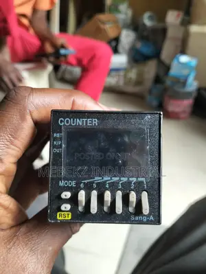 Digital Programmable Counter