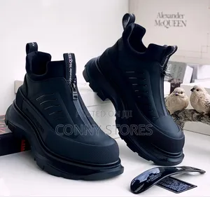 High Quality Alexandria McQueen Luxury Sneakers Shoe