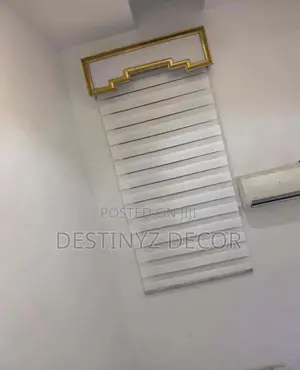 Window Blinds With Headboard