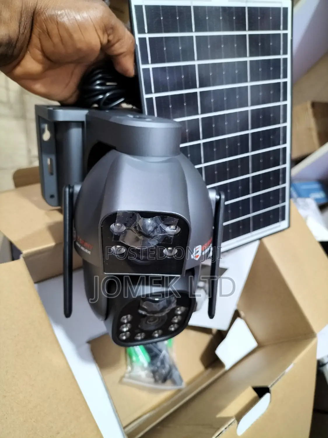 5gsolar Powered 4g Simcard Dual Lens Rotational CCTV Camera