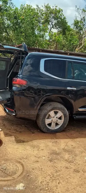 Toyota Landcruiser Upgrade From 2018 to 2022 Model Exterior