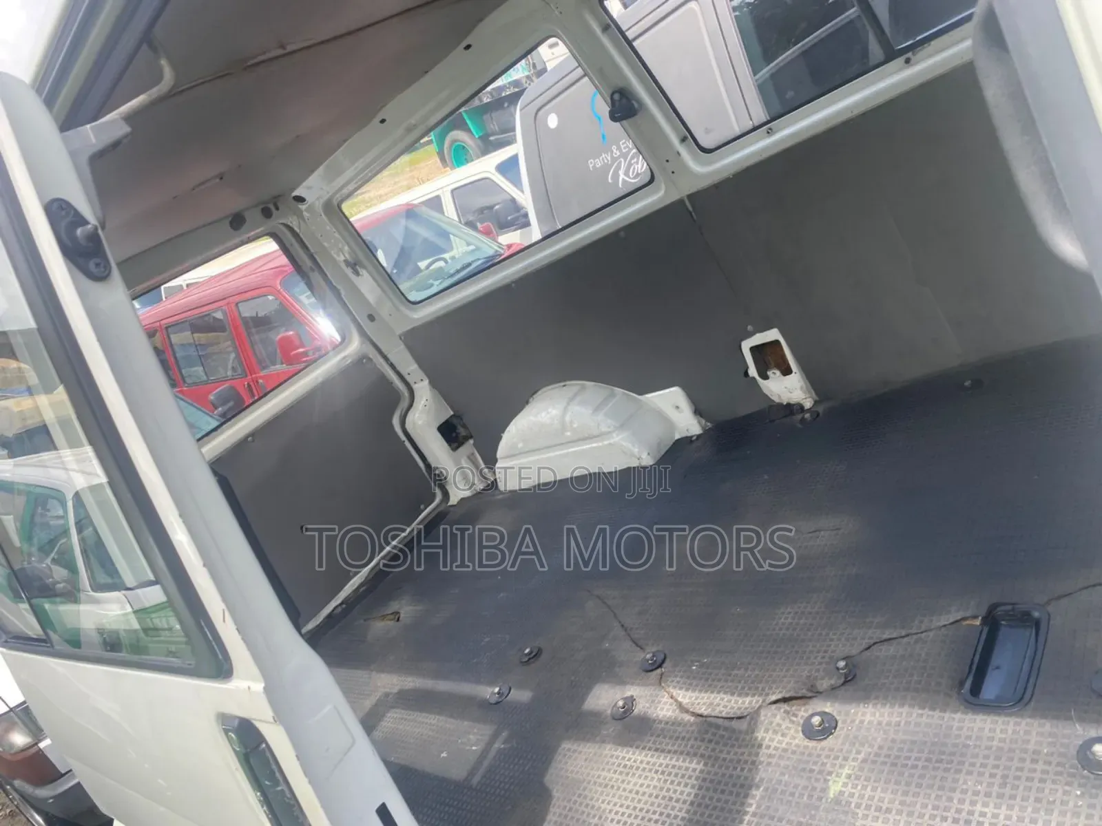 Volkswagen Transporter 2003 White