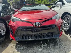 Toyota Corolla 2018 Red