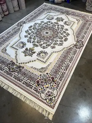 High Quality Turkish Center Rug Carpet Size 7/10