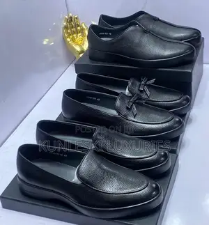 Original Prada Men Leather Loafers Shoes Collections