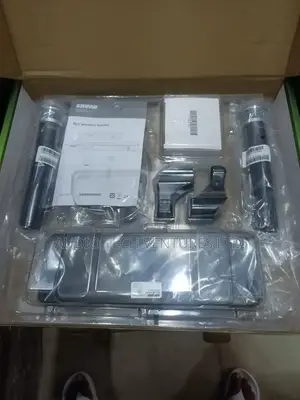 Shure BLX Wireless Combo System