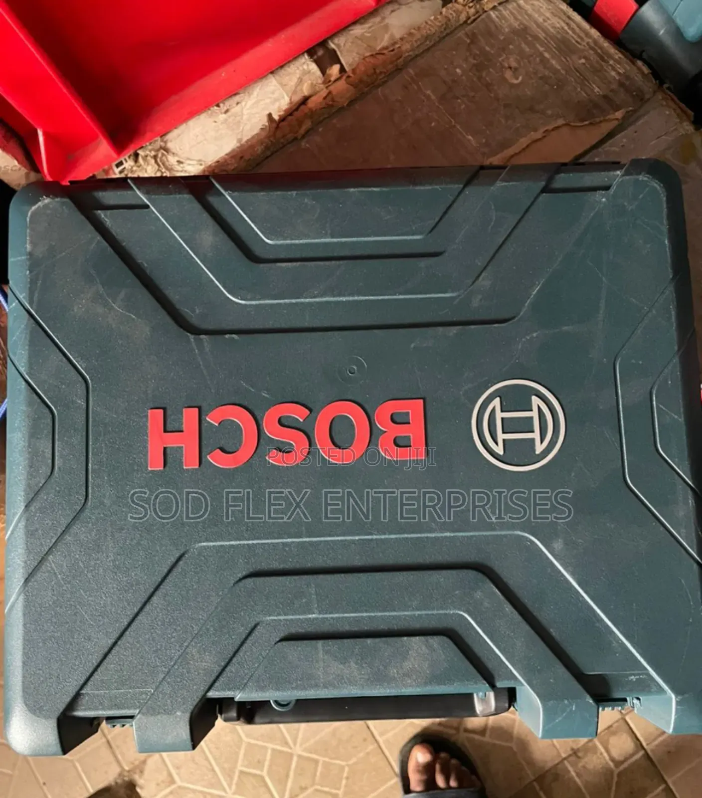 100% Original 18 Volt Bosch Screw Cordless Machine