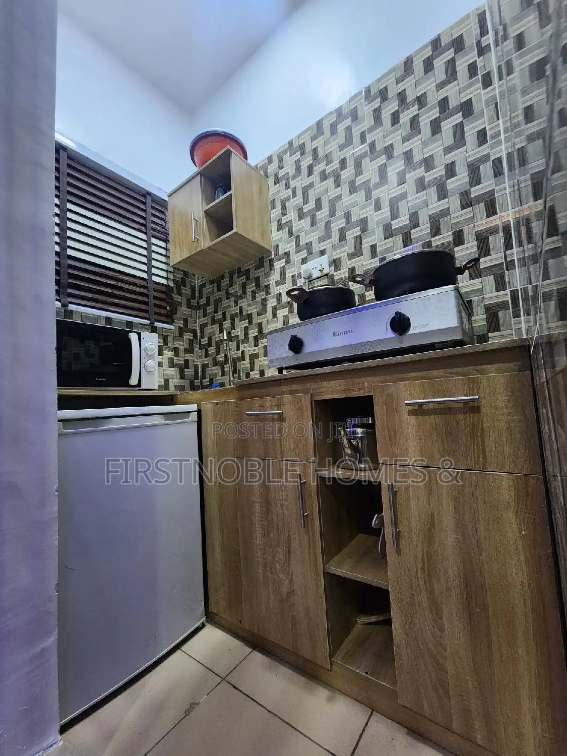 Executive Luxury Self Contained