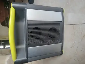 American Yeti 1500/3000 Watts Power Station