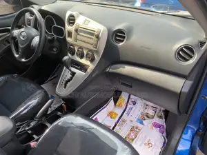 Toyota Matrix 2010 Blue