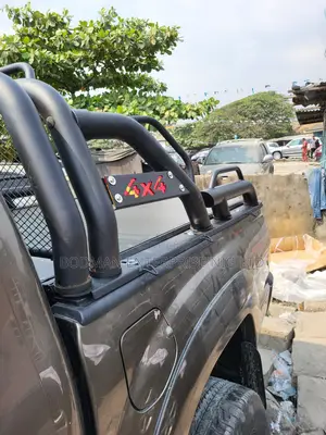 Fiber Folding Cover With Off Road Spoiler 4×4'":"'=_%