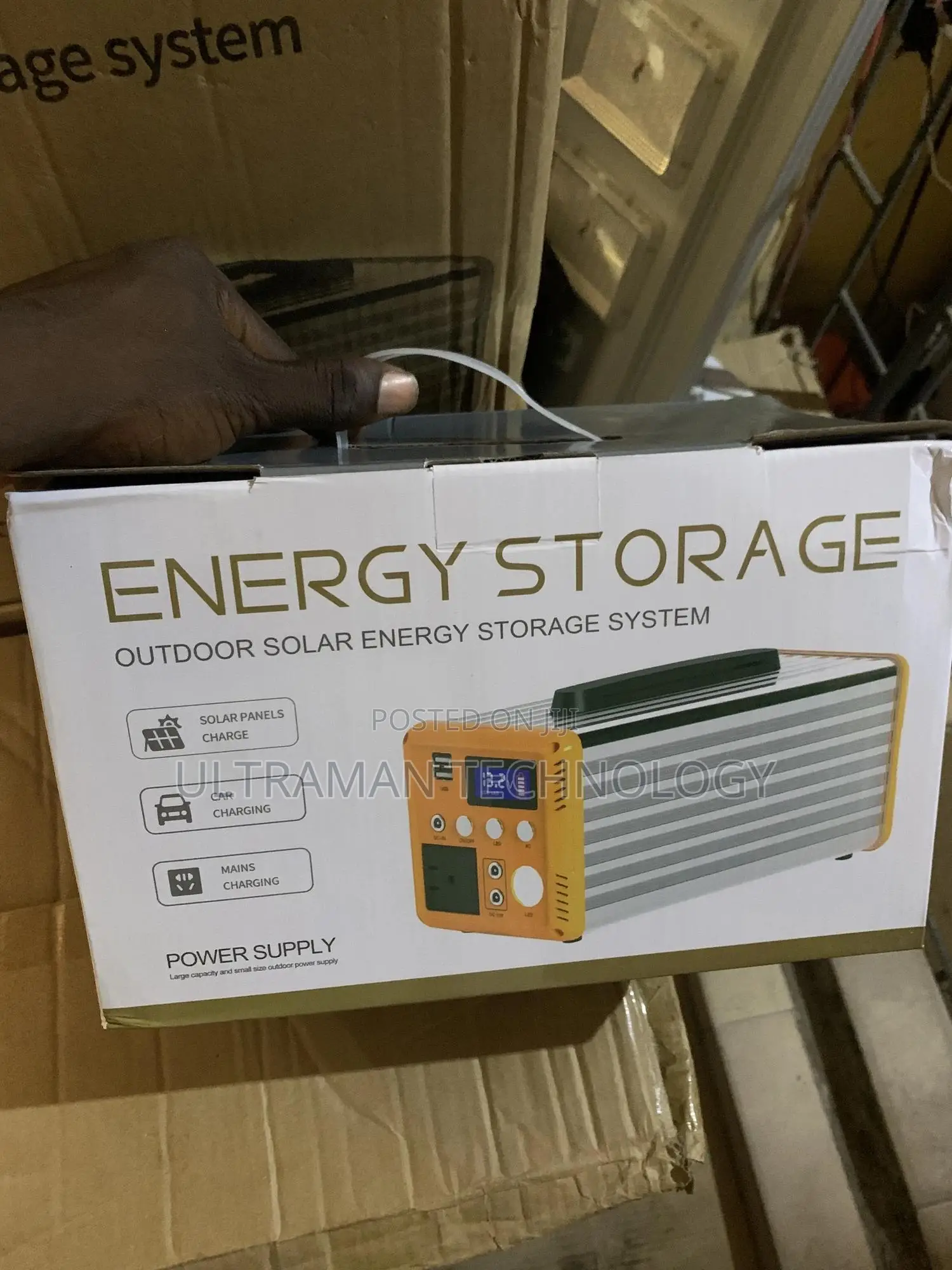 300 Watts Solar Generator + Additional Solar Panel