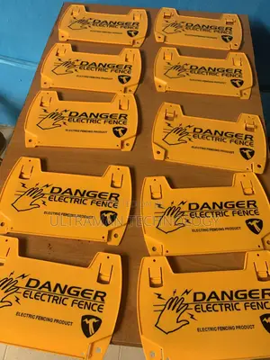 Yellow Warning Caution Signs (Danger Signs) Electric Fence