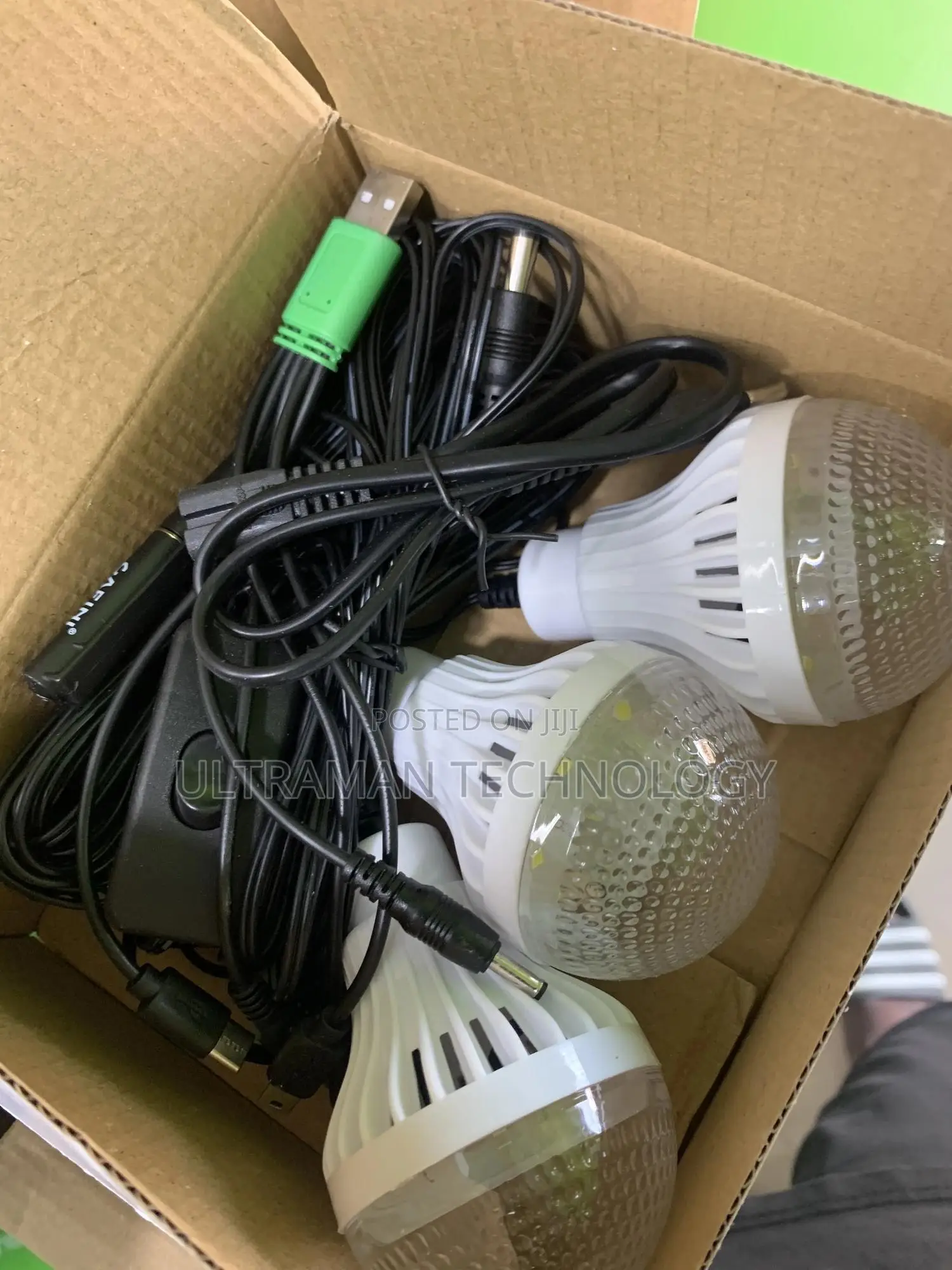 Cafini Solar Lighting System + 3 Bulbs + Solar Panel