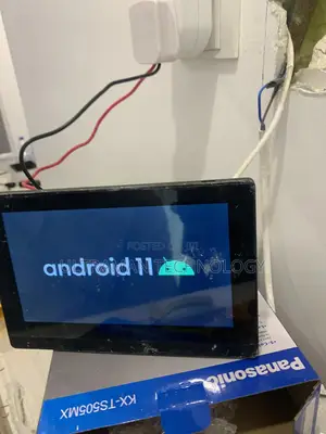 Android Ceiling Speaker Controller 7”