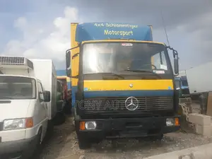 814 Tokunbo Mercedez Benz Food Truck