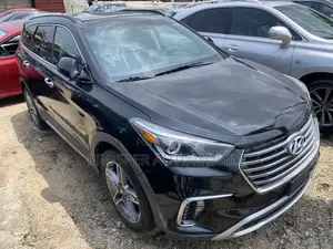 Hyundai Santa Fe 2015 Black