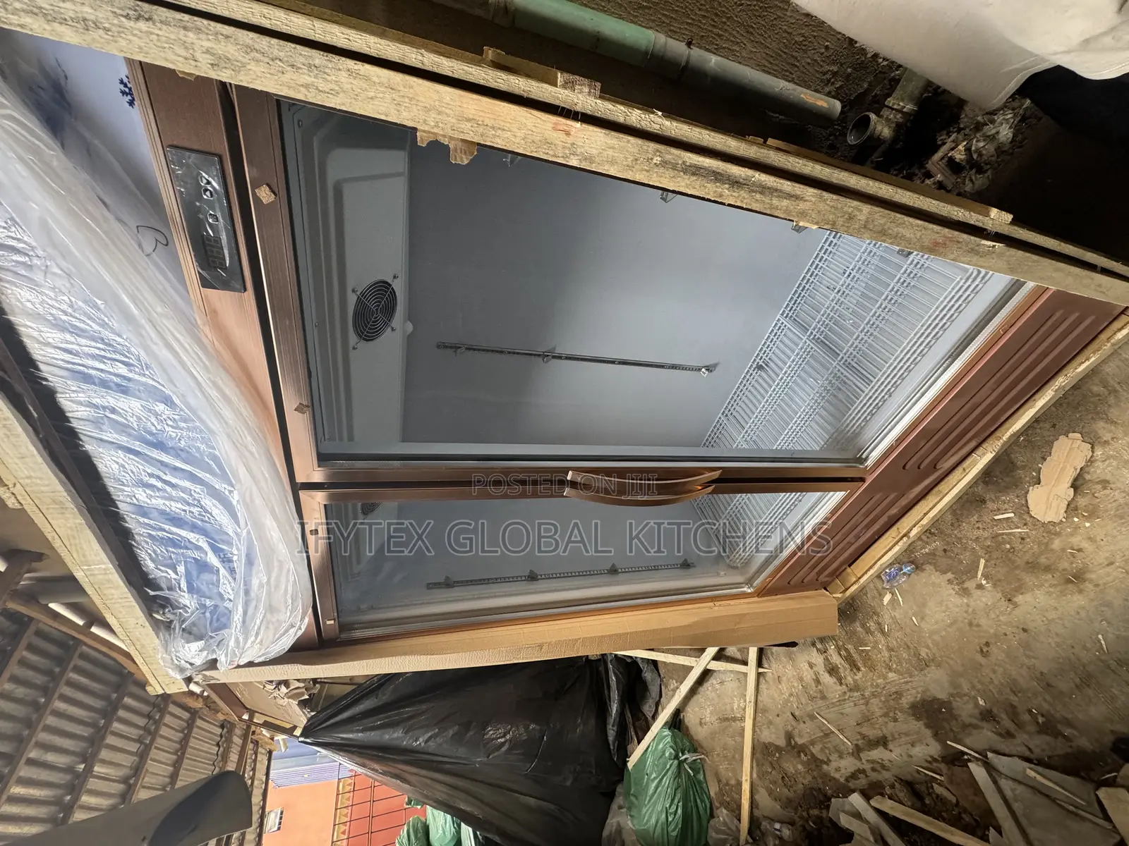 Double Doors Gold Chiller