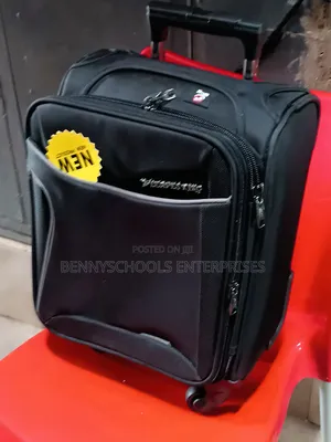 Mini Smallest Leaves King Travelling Luggage Box