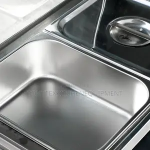 Curved Glass Food Warmer