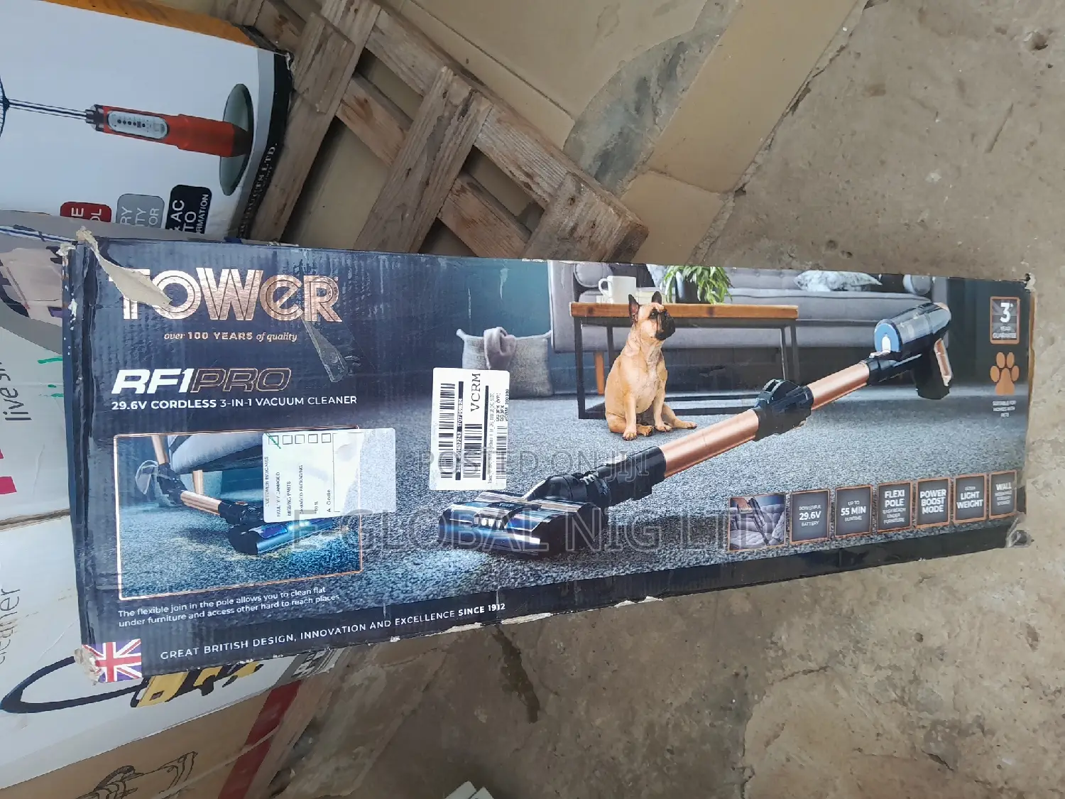 Tower Standing Vaccum Cleaner