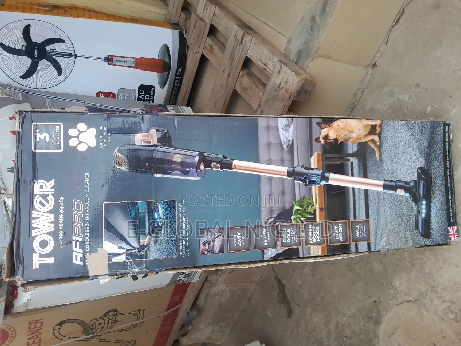 Tower Standing Vaccum Cleaner