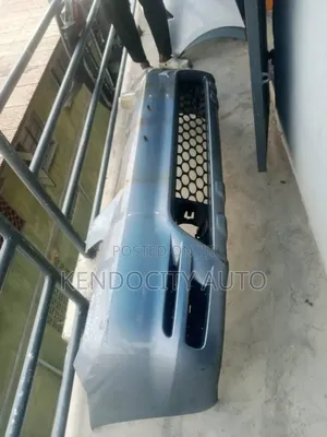 Front Bumper Matrix 2003/05 