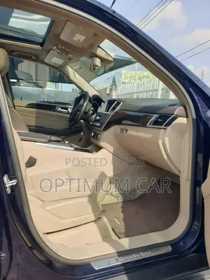 Mercedes-Benz M Class ML350 4MATIC 4dr SUV AWD (3.5L 6cyl 7A) 2015 Blue