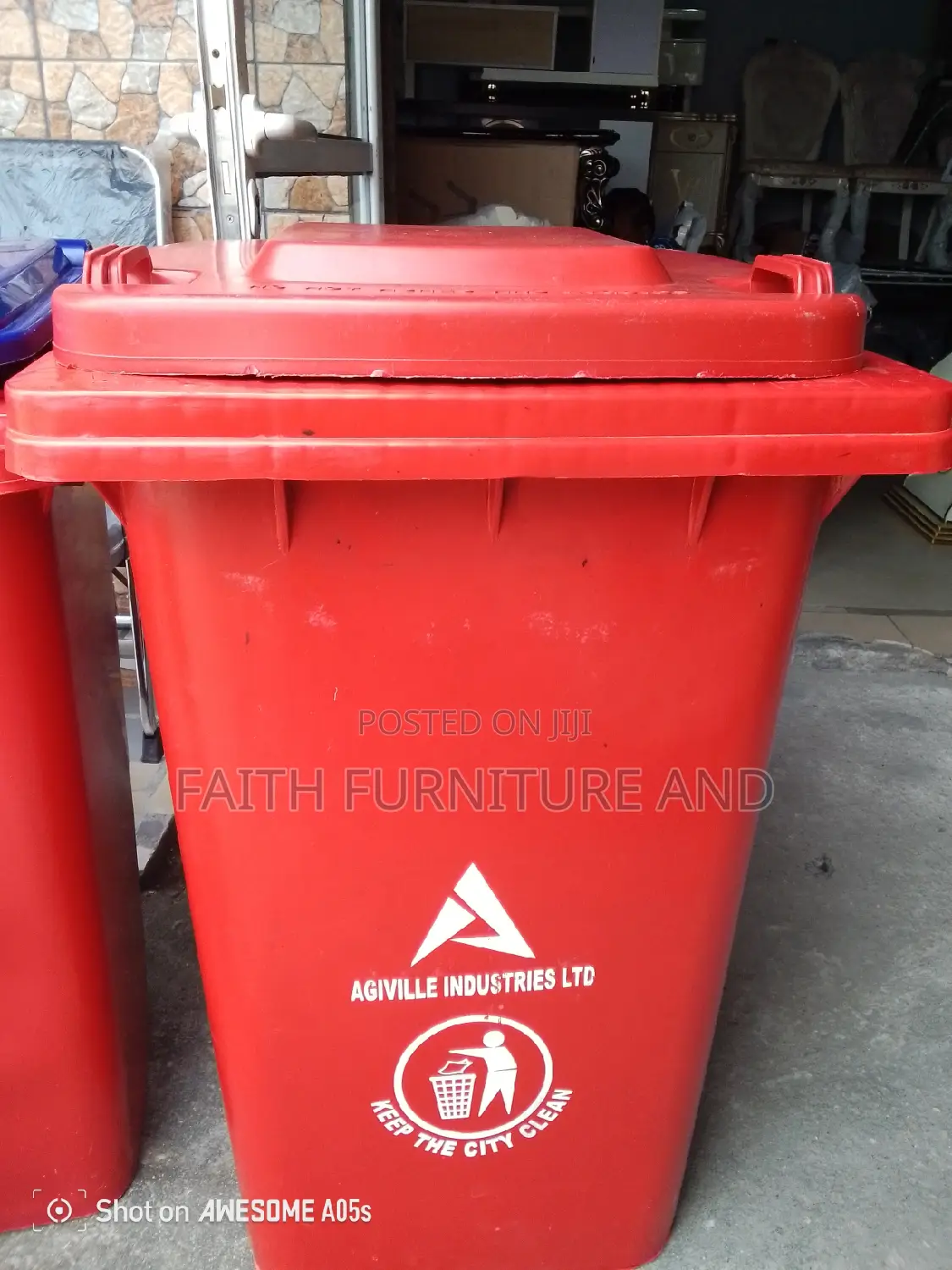 240liters Weste Bin